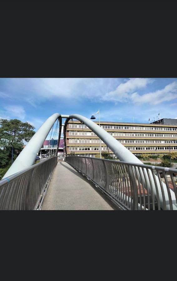 Kent, Dartford Station Apartments Kültér fotó